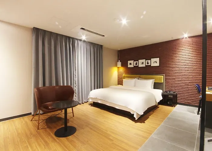 Hotel Brown Dot Seomyeon Busan