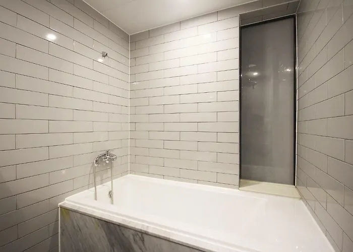 Brown Dot Seomyeon Hotel
