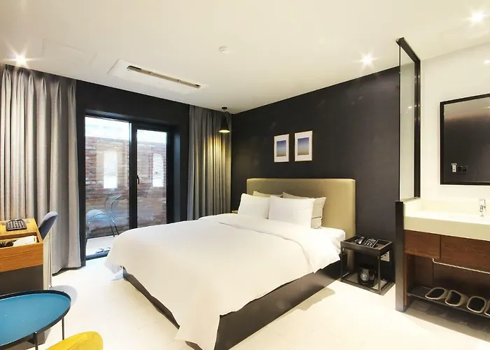 Hotel Brown Dot Seomyeon