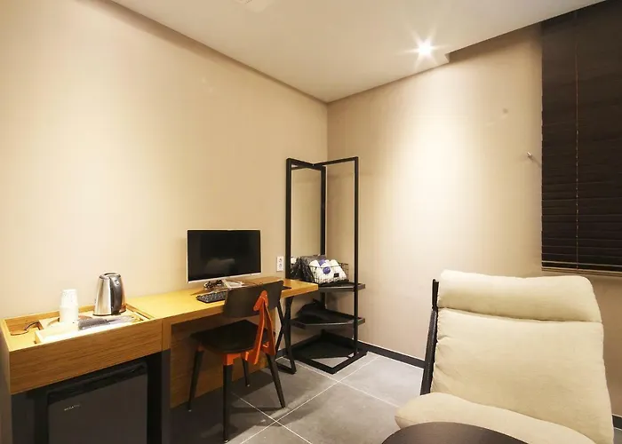 Hotel Brown Dot Seomyeon 2*