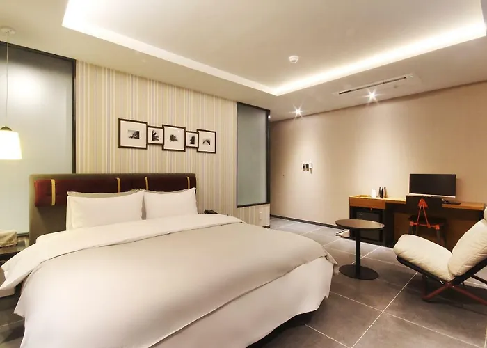 Brown Dot Seomyeon 2* Busan
