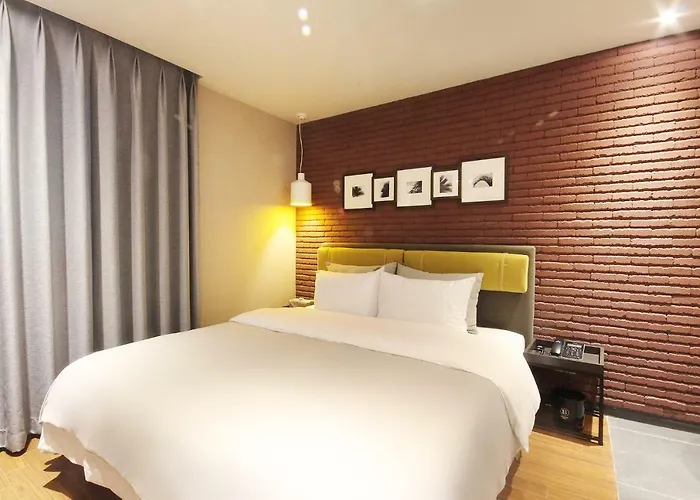 Hotel Brown Dot Seomyeon Busan