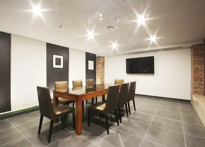 Brown Dot Seomyeon Hotel